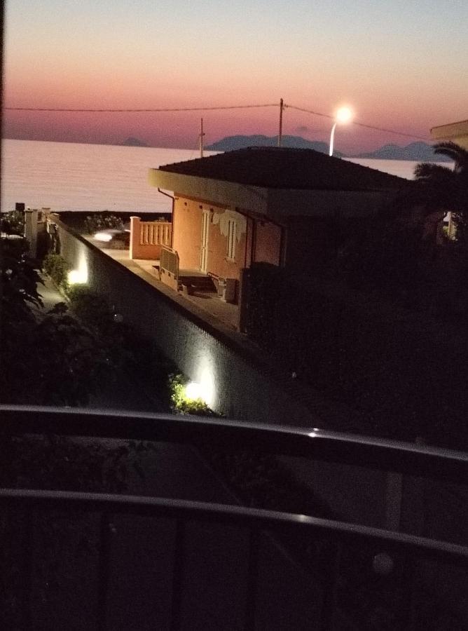 Frontemare Rooms Milazzo Exterior foto